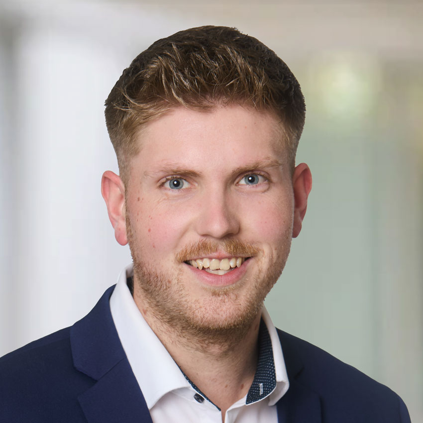 Schne-frost, Niklas Rieken
